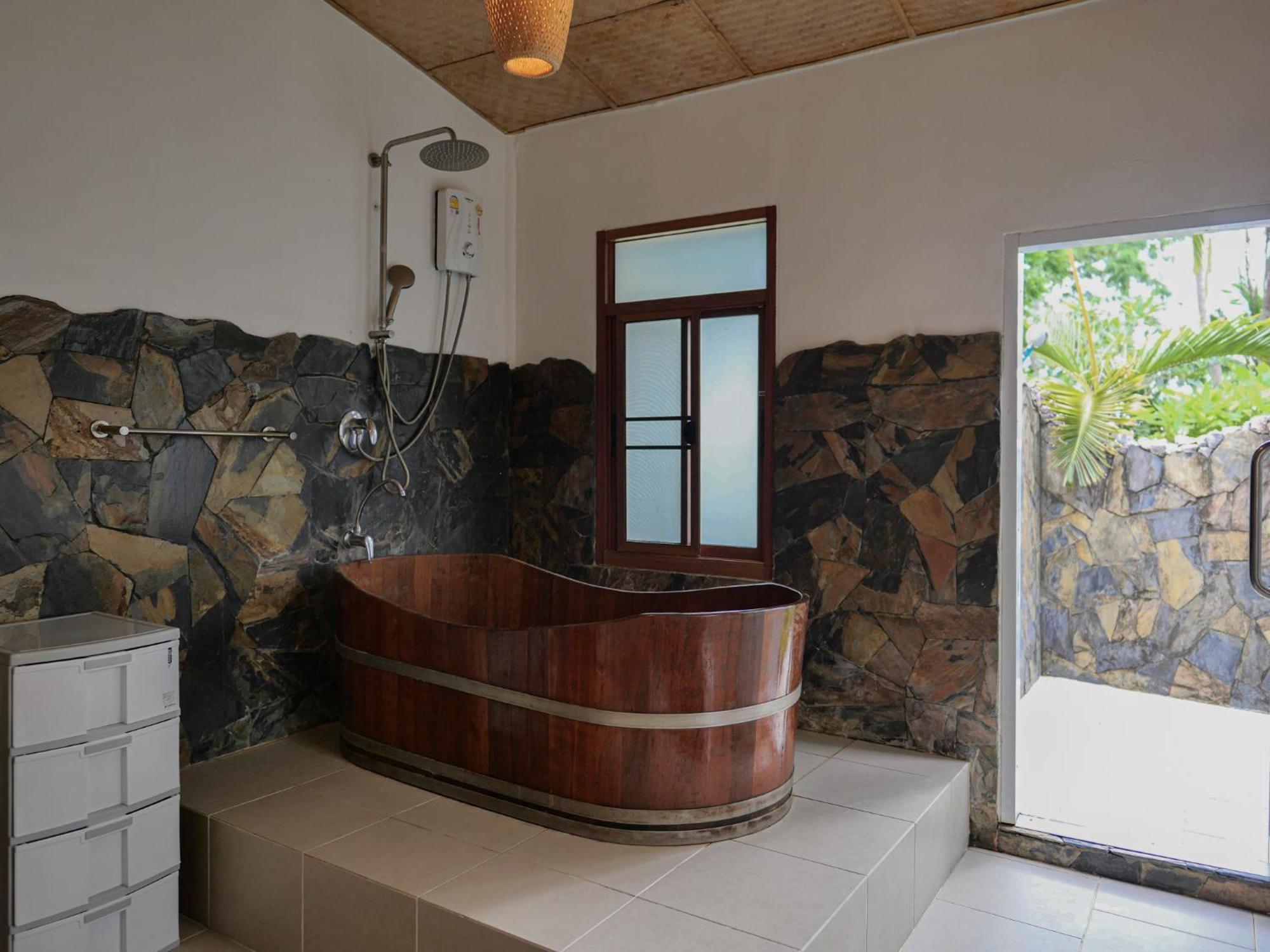 The Wooden Beach House 3Br - Sunset Beach Garden Taling Ngam Beach Extérieur photo