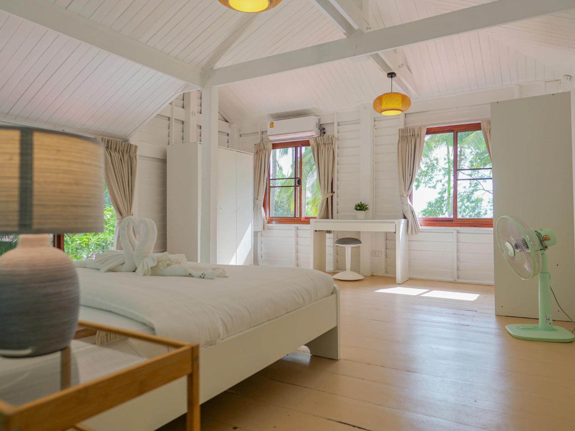 The Wooden Beach House 3Br - Sunset Beach Garden Taling Ngam Beach Extérieur photo